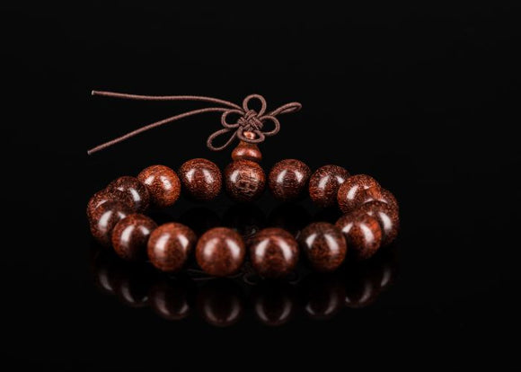 Red sandalwood bracelet
