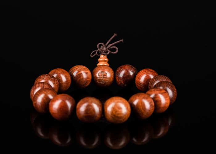 Rosewood Bracelet at Rs 10/piece | Wooden Jaap Bracelets in New Delhi | ID:  13479060791